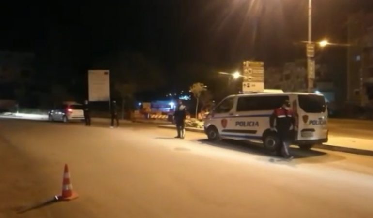 Ora e re policore boshatis rrugët e Beratit dhe Sarandës, bizneset ulin qepenët, policia ‘blindon’ qytetet