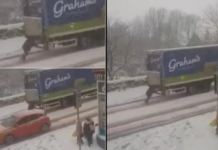 VIDEO/ Gruaja e vetme shtyn kamionin e qumështit në rrugën e ngrirë, ja si shpërblehet nga kompania
