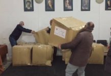 Me makina ushtarake dhe të ruajtura nga policë, mbërrijnë në 6 KZAZ e Qarkut të Beratit materialet zgjedhore