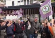 VIDEO/ Socialistët festojnë fitoren në Berat, Klosi derdh shampanjën, flamuj e thirrje