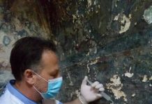 Kthim në identitet/ Restaurim afreskut në kishën e Shën Triadhës në Berat