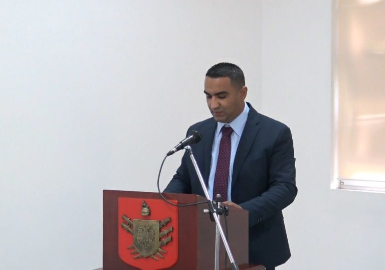 Dita Ndërkombëtare e Egjiptianëve të Ballkanit, kreu i këtij komuniteti në Berat: Bullizohemi, përdoremi nga politika vetëm për vota Dita Ndërkombëtare e Egjiptianëve të Ballkanit, kreu i këtij komuniteti në Berat: Bullizohemi, përdoremi nga politika vetëm për vota