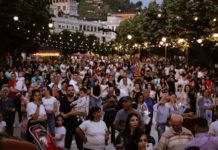 Festa e qershive ‘ndez’ Beratin, panair, këngë dhe valle për dy netë në pedonale