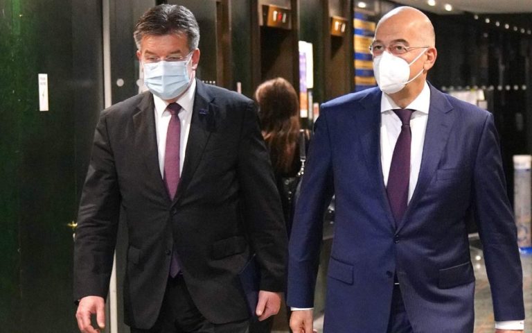 LAJM I FUNDIT/ Ministri i Jashtëm grek Dendias, viziton nesër Kosovën LAJM I FUNDIT/ Ministri i Jashtëm grek Dendias, viziton nesër Kosovën