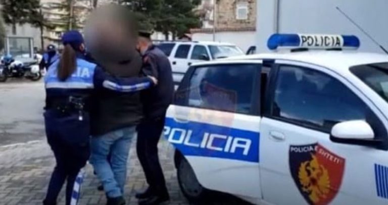 Arrestohen grabitësi serial në Durrës, në pranga edhe dy shtetas të tjerë për “dhunë në familje”