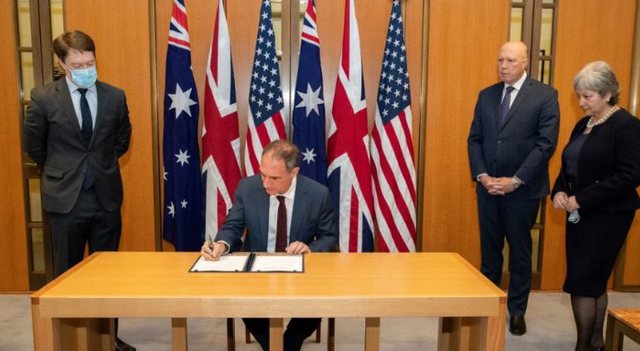 Australia nënshkruan marrëveshje me SHBA-në dhe Britaninë për të blerë nëndetëse me energji bërthamore