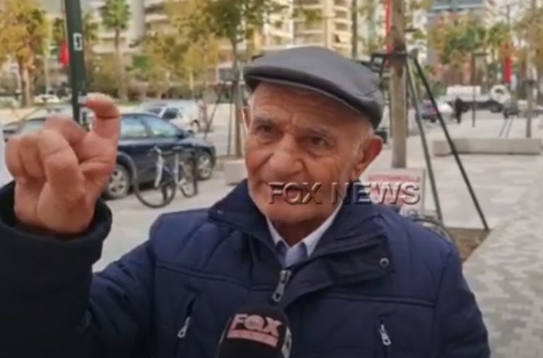 “5000 firma ta varim qelbësirën”, peticionet shpërndahen nëpër qytetet e vendit, i moshuari: Nuk duhet vrarë me plumb, t’i vendosim çengelin poshtë gjuhës dhe… (VIDEO)