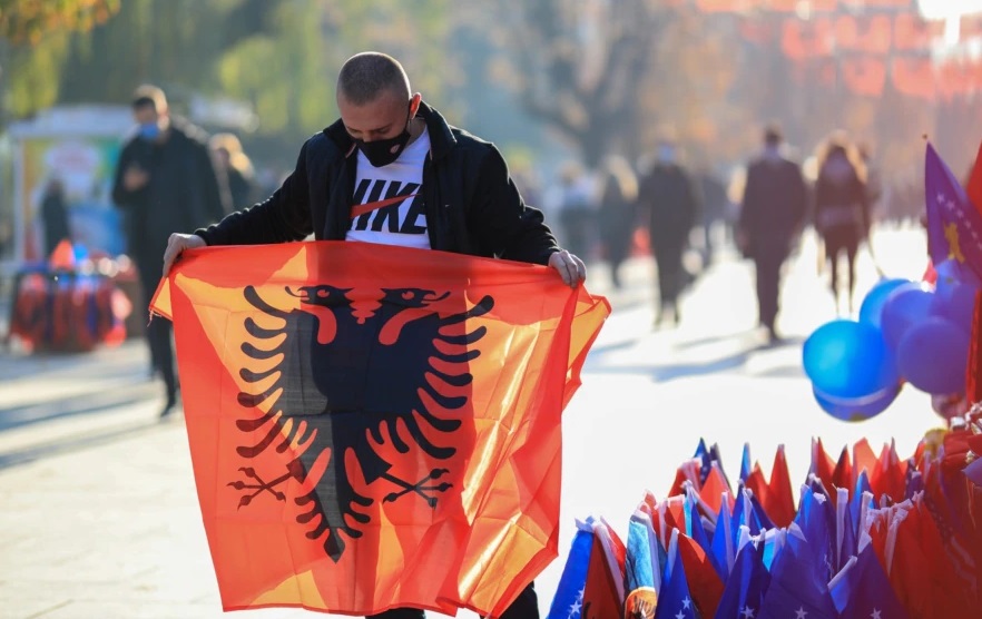 kosove-flamur.jpg