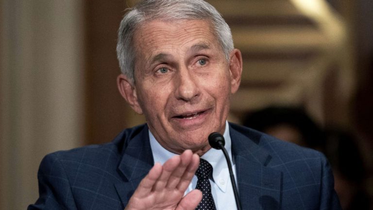 Fauci thirrje: Merrni dozën përforcuese për të pasur qëndrueshmëri më të madhe Fauci thirrje: Merrni dozën përforcuese për të pasur qëndrueshmëri më të madhe