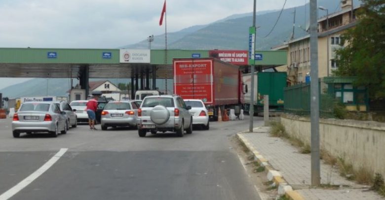 Masat e ashpra nga Kosova kundër Covid, të hënën organizohet protestë në Morinë