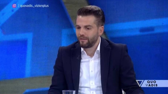 Muçollari zbulon sinjalin/ Si komunikuan mbështetësit e Bashës me policinë, në 8 janar Muçollari zbulon sinjalin/ Si komunikuan mbështetësit e Bashës me policinë, në 8 janar