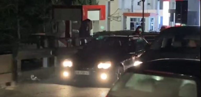 Makina përplas këmbësoren 19-vjeçare në Elbasan Makina përplas këmbësoren 19-vjeçare në Elbasan
