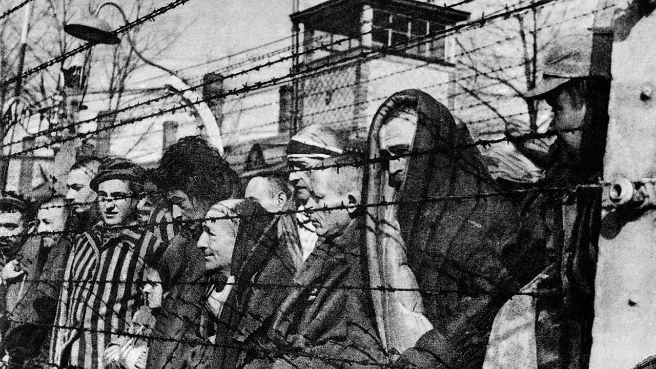 Përkujtimi i Holokaustit: dënime për ringjalljen e antisemitizmit