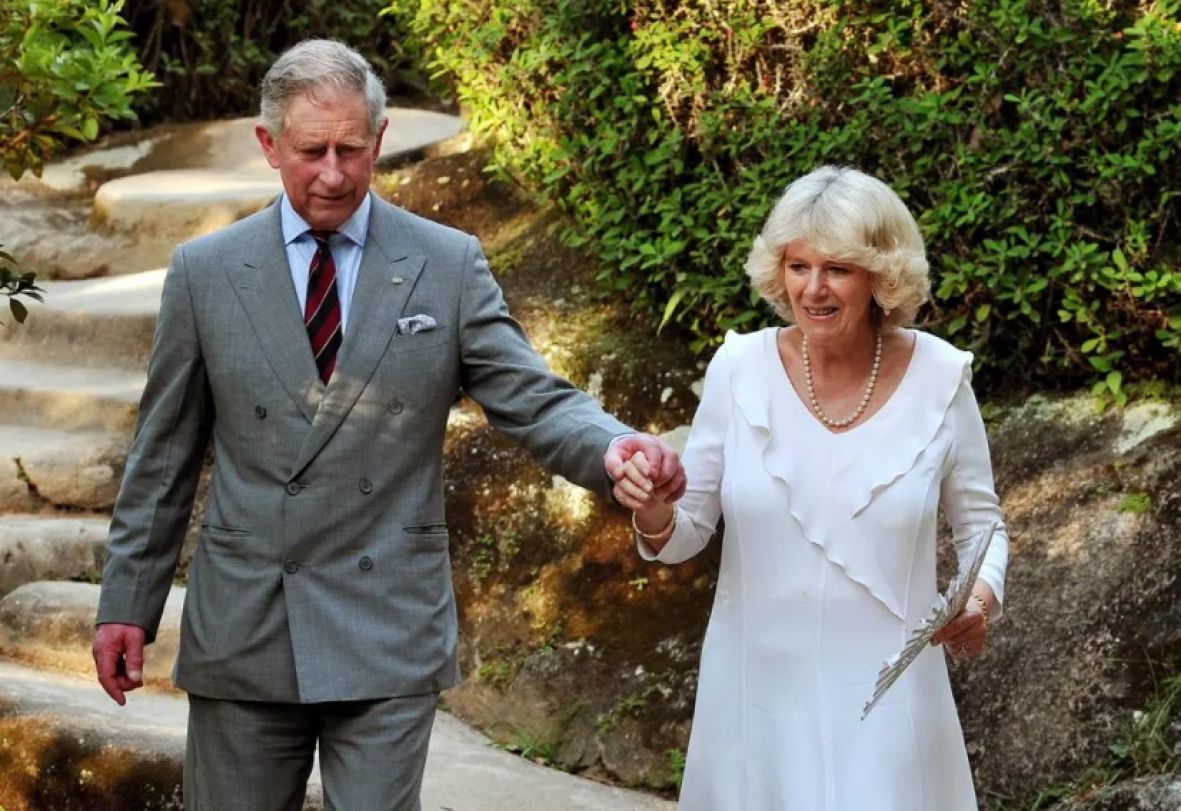 Charles e Camille: 50 vjet dashuri me tradhëti!