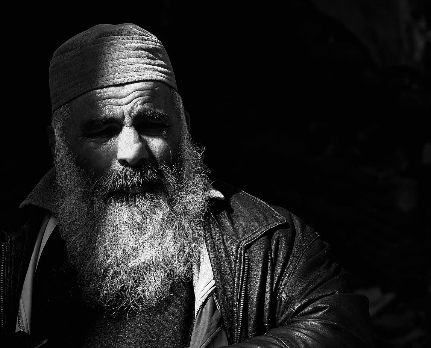 Ben Blushi, si befasi në përshkrimin e nipit musliman të Konicës