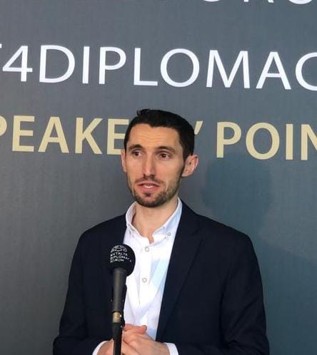 Nga Feston Hajdini*: Dalldisje në vend të mirëqenies!