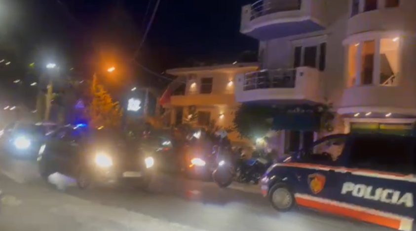Sherr në Vlorë, pronarët e hoteleve konfliktohen për një vend parkimi