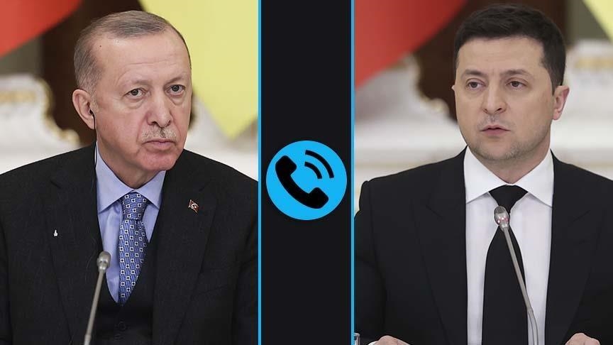 Erdoğan bisedë telefonike me Zelenskyy-n: “Dëshira më e madhe” e Turqisë është vendosja e paqes në Ukrainë