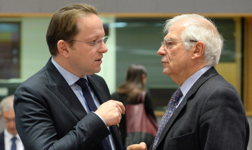 Borrell dhe Varhelyi: Në Evropë, nuk ka vend për mohimin e gjenocidit