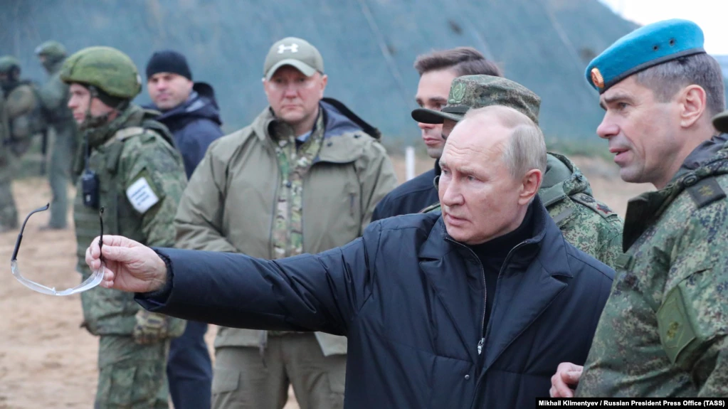 Rusia e shpall të përfunduar mobilizimin e 300 mijë rezervistëve