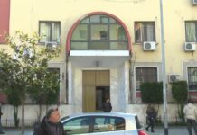 Myftinia e Durrësit: Grabitja e një vakëfi nga ish-gjykatësja e shkarkuar, ia “dhuron” kolegu