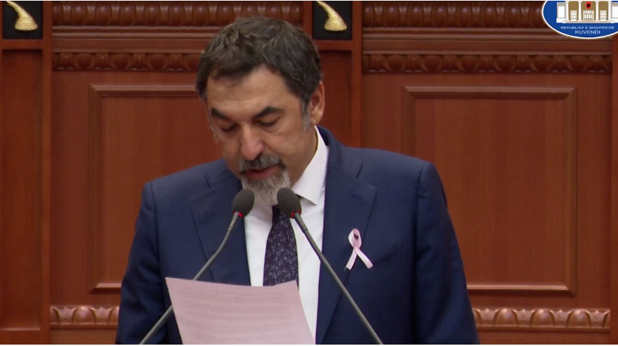 Interpelanca/ Çuçi i përgjigjet Salianjit: Kemi përgjysmuar vrasjet me dashje Interpelanca/ Çuçi i përgjigjet Salianjit: Kemi përgjysmuar vrasjet me dashje