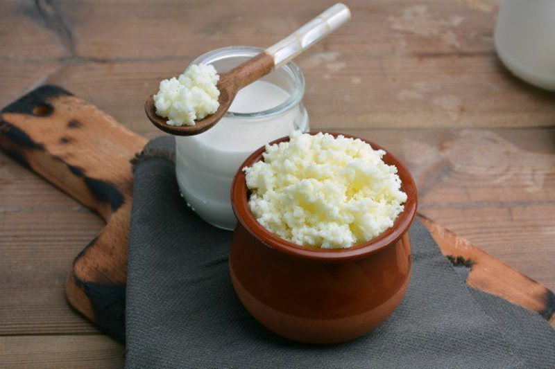 Kefir apo kos, cili është ndryshimi?