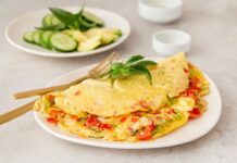 Receta për një mëngjes plot shije/ Omletë me perime