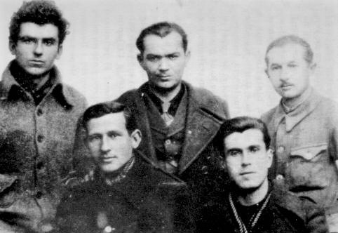 “Kur erdha nga Franca në ’44, shkova në Berat ku ishte qeveria dhe Koci Xoxe e Malëshova”, dëshmitë e shkrimtarit Petro Marko: Më folën shumë keq për Enverin, duke thënë…