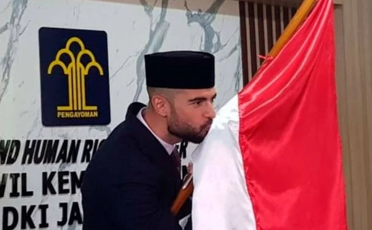 Rrota e fatit: futbollist i dështuar që zbuloi të ishte princ