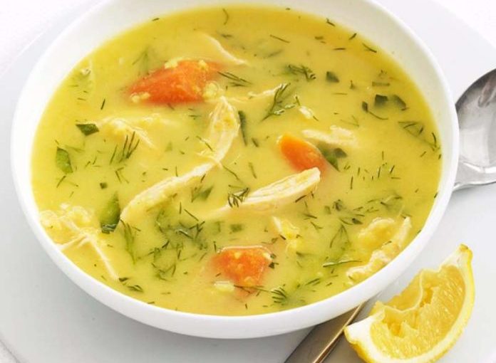 Receta e shpejtë dhe shumë e shijshme, supë me pulë