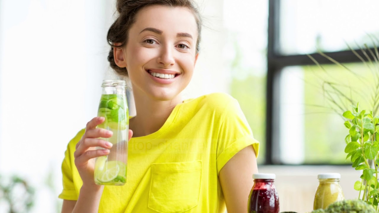 Pija detox per te rene nga pesha (Receta)