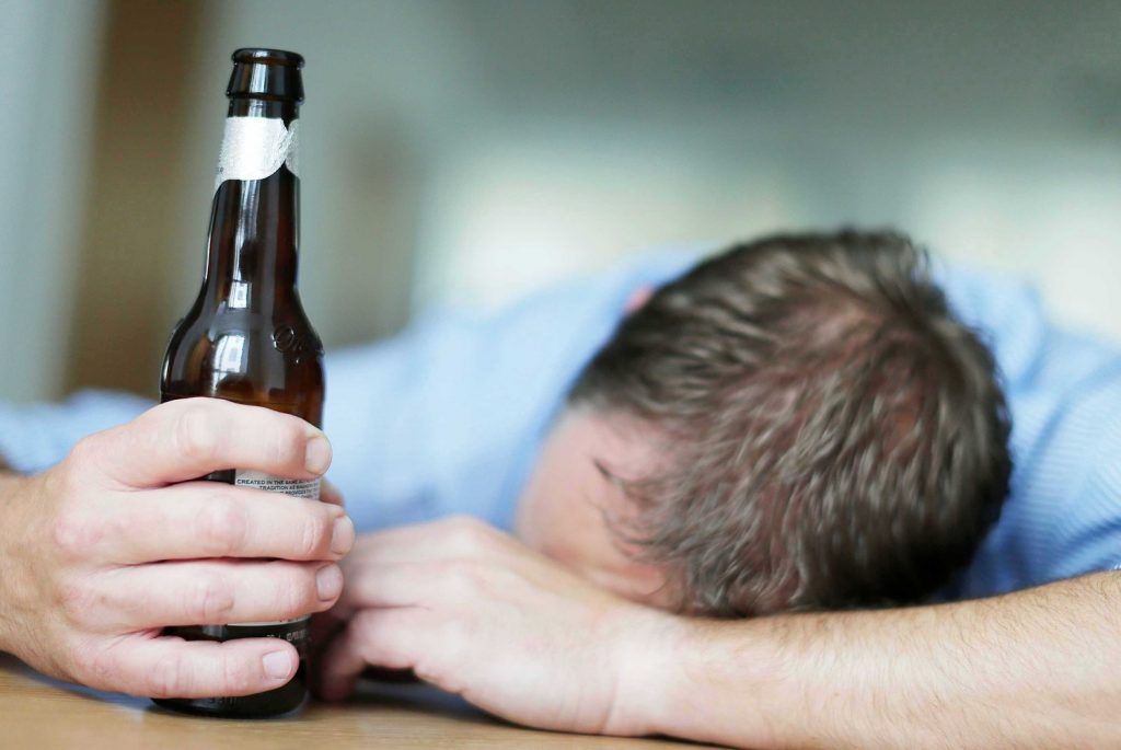 Diabeti dhe alkooli…disa këshilla të vogla