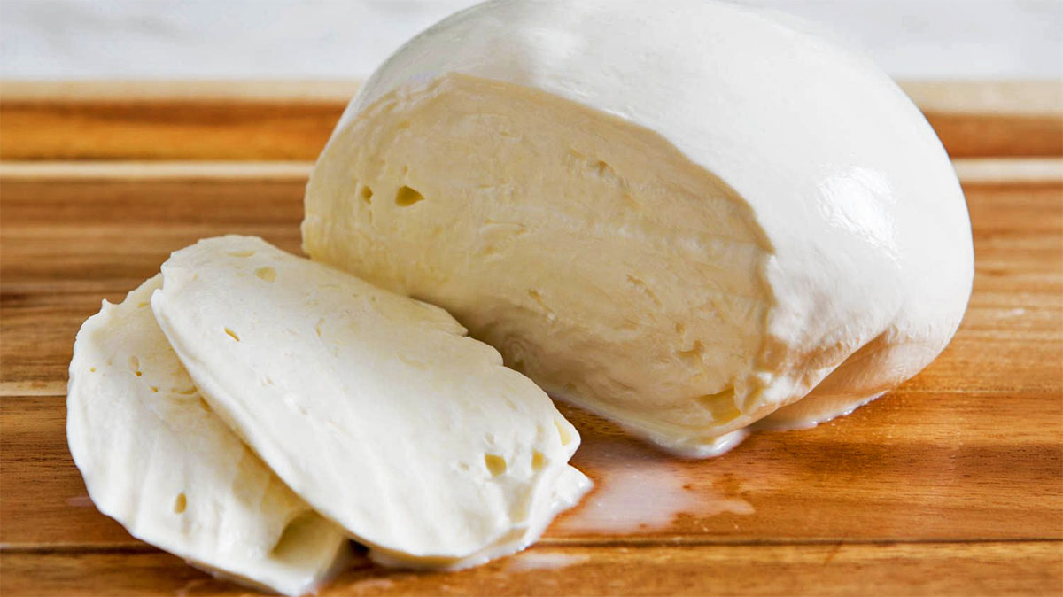 Si të Përgatisni Djathin e Njomë në Shtëpi