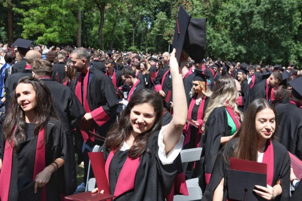 Bullgaria do të subvencionojë shkollimin e 42.611 studentëve në vitin akademik 2023/2024 15 96121687364174