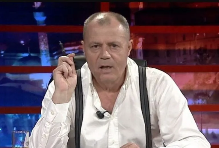 A është Mustafa Nano i denjë për ambasador?