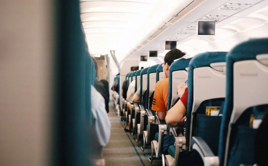 Të fluturosh 12,000 herë me të njëjtën biletë: si është e mundur?