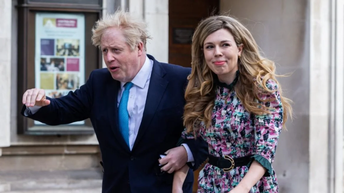 Tjetër “ndërrim pelenash” për Boris Johnson
