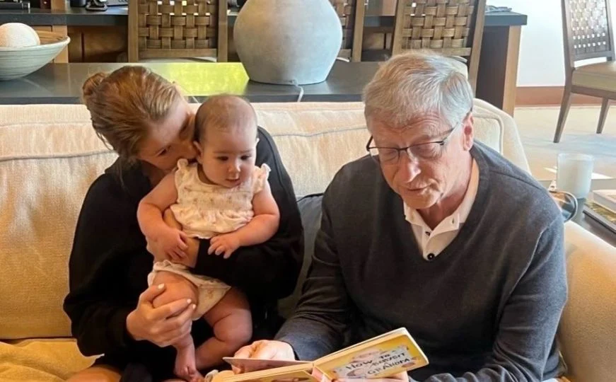 Bill Gates zbulon se kur i lejoi fëmijët e tij të përdornin telefonin