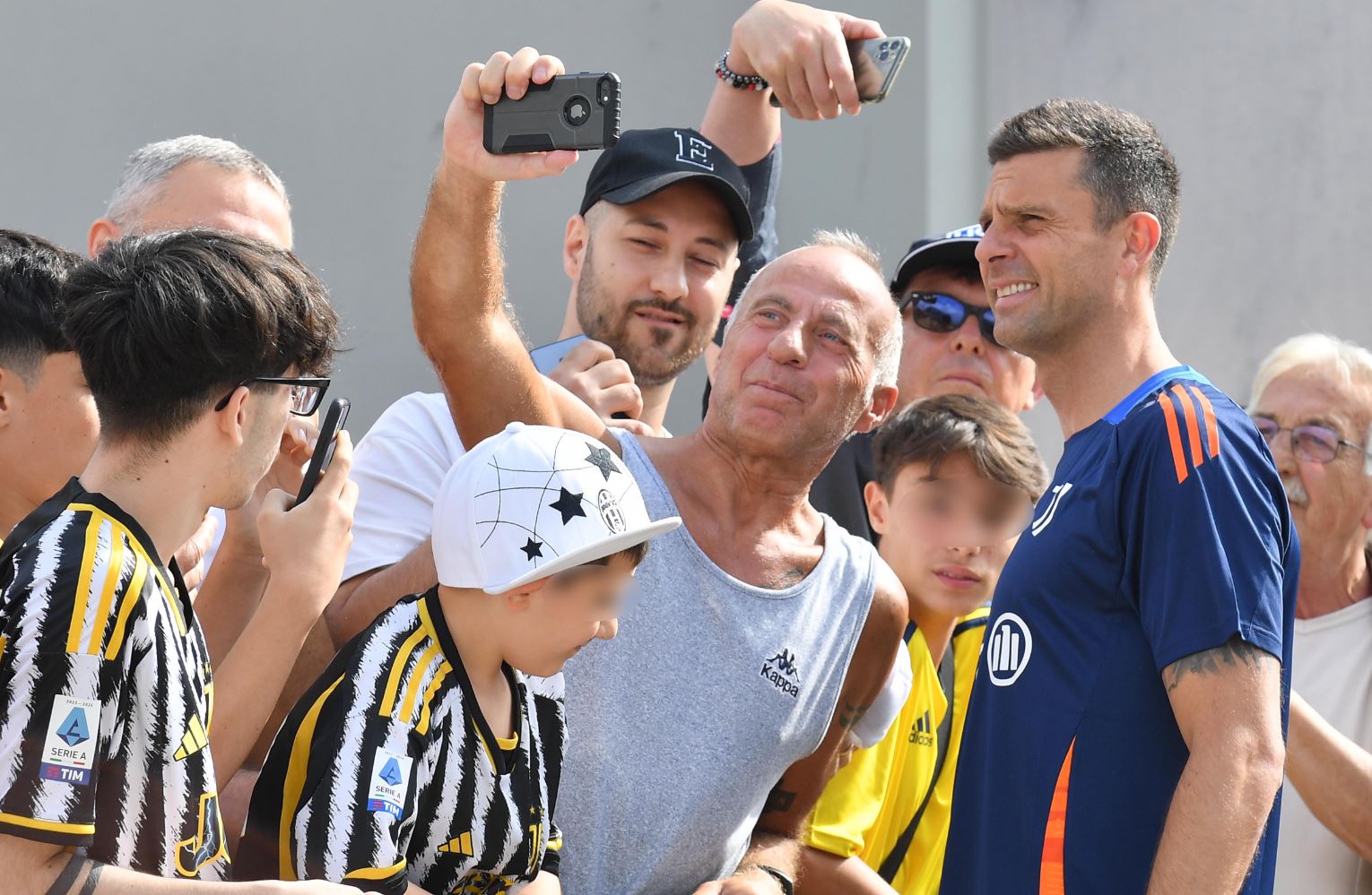 Nis epoka “Mota” në Torino, tifozët e Juventusit: Na sill titullin kampion