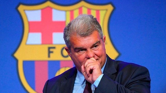 “Është e pabesueshme”, super menaxheri: Barça vazhdon të bëjë të njëjtin gabim