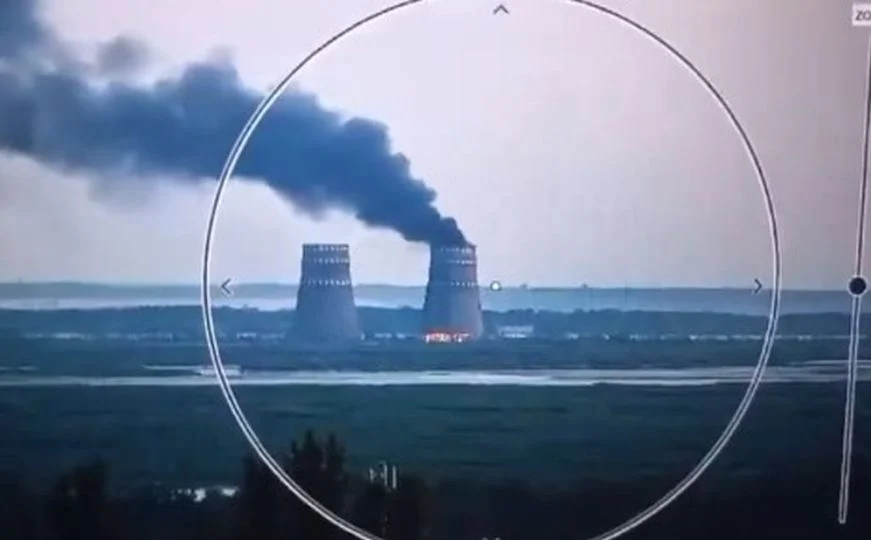 Zjarr në termocentralin bërthamor të Zaporizhyas, flet Zelensky