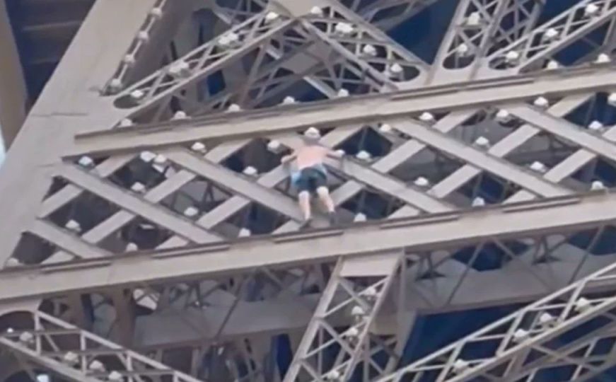 E papritur në Paris para mbylljes së Lojërave Olimpike