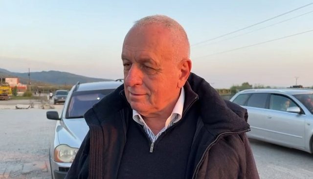 "Askush s‘do të guxojë të..."/ Shehu pak para protestës: Demonstrim ndaj pakënaqësisë qytetare ndaj këtij regjimi! 13 640 0 1730216765xauto shehu1730216207 533