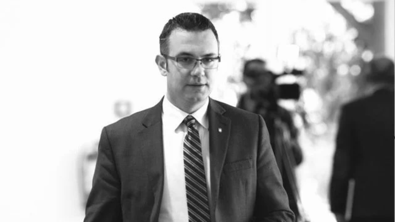 “40 ditë pa ty”/ Arbër Çepani kujton me një postim prekës Gerti Bogdanin: Çdo mëngjes shpresoj të të gjej… 2 640 0 640 0 66eab5a9646ac 309 sd