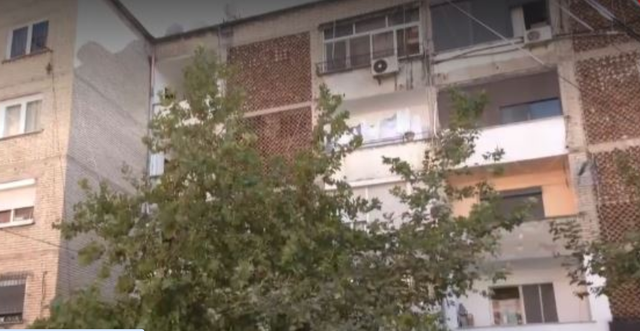 Kush është 31-vjeçari që u hodh nga kati i pestë i pallatit? DETAJE nga ngjarja e RËNDË te rruga e Kavajës, ja çfarë dyshohet 7 640 0 screenshot 2024 10 27 130959 1730031021 1