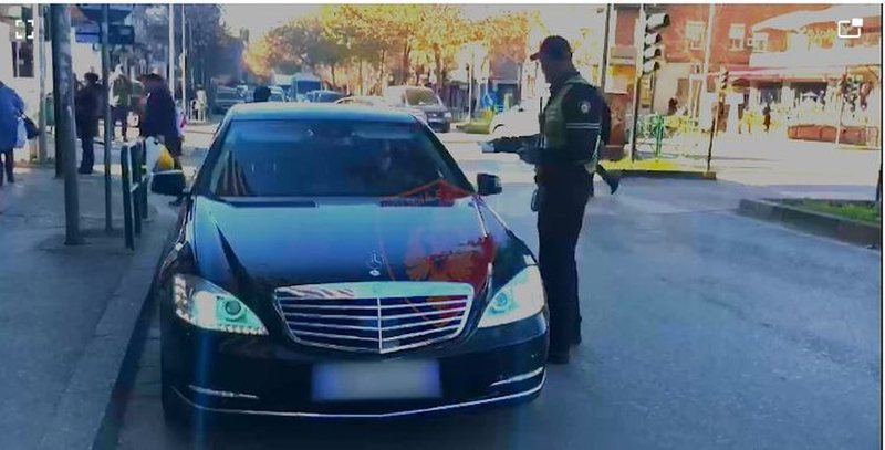 -800-0-1728310403xpolicia-324