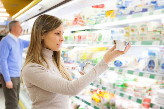 Ndaloni blerjen e tyre: 8 ushqimet që nuk duhen blerë kurrë në supermarkete