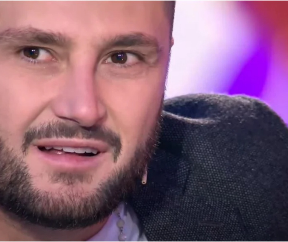“Njeriu përsoset në dobësi”/ Bes Kallaku i përlotur, emocionon studion me fjalët: Nuk heqim dorë nga ata që duam! 1 Fillo 7