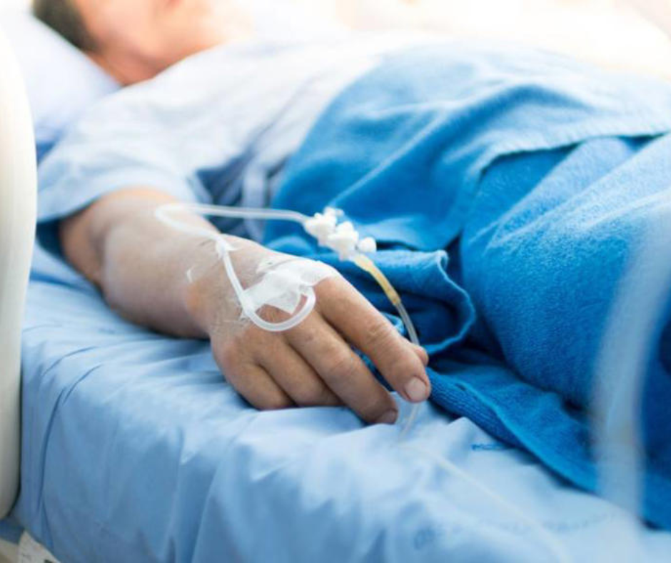Operohet urgjent,15-vjeçari vdes pak më pas : Ajo që gjetën mjekët në stomakun e tij, i la të shokuar